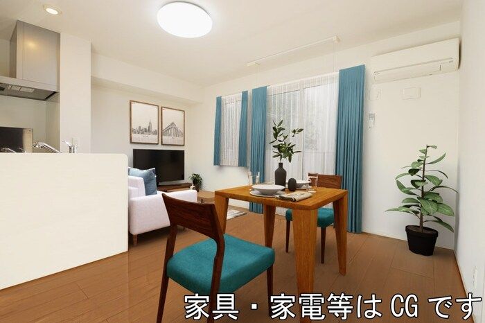 米沢ベースの居間写真