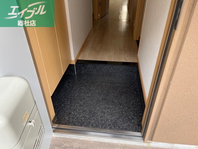 メイプルハイツの玄関写真