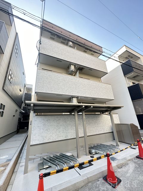 地下鉄谷町線 長原駅 徒歩2分 3階建 築3年の外観写真
