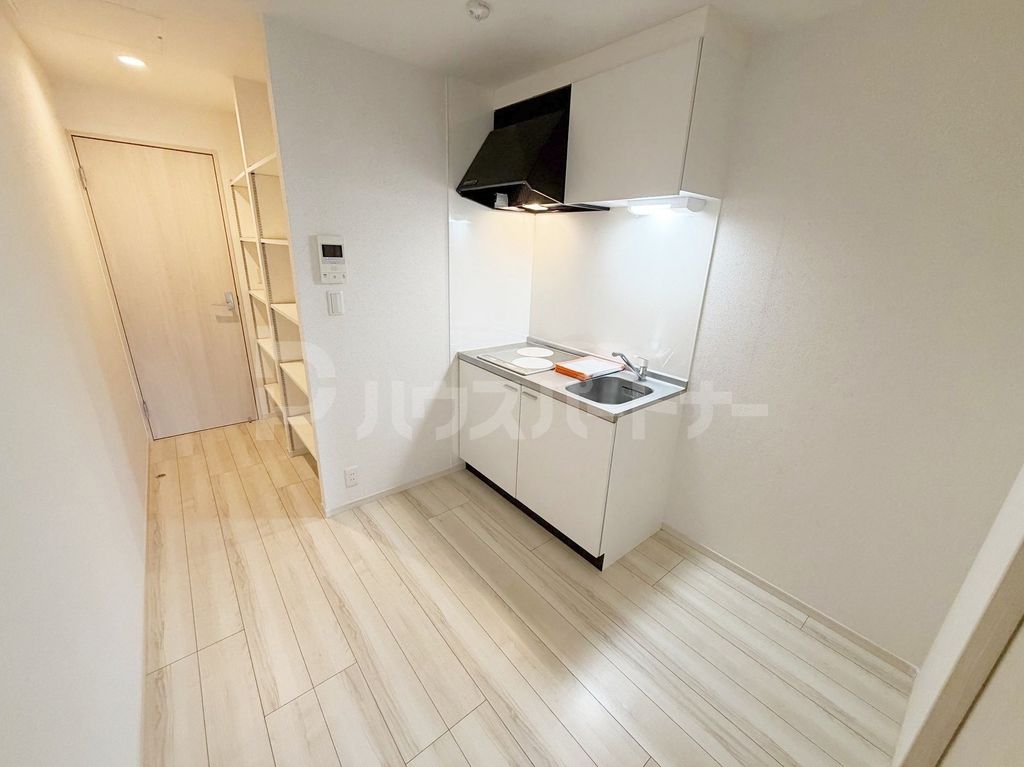 MELDIA千住東の居間写真