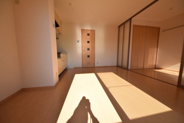 プレスティージュ大月の居間写真