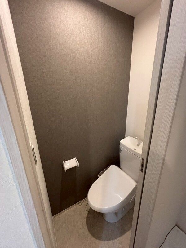 トイレ　別部屋参照写真