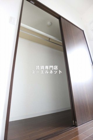 ＪＲおおさか東線 南吹田駅 徒歩12分 9階建 築12年の内装写真