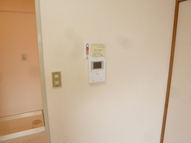 セキュリティ　モニター付きインターホン