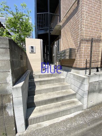 ＪＲ京浜東北線 大船駅 徒歩8分 2階建 築6年の外観写真