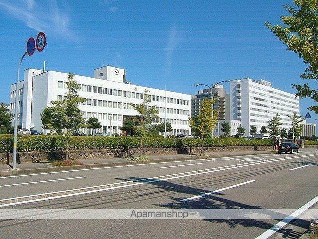 病院　金沢医科大学病院（病院）まで3700m
