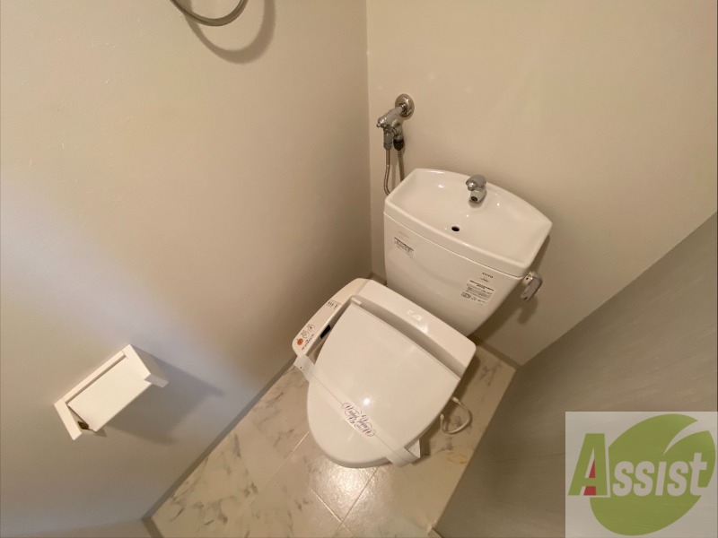 トイレ　トイレです。ウォシュレット付を探している方、おすすめです！