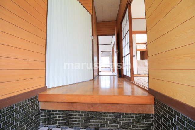 くしま貸家IIの玄関写真