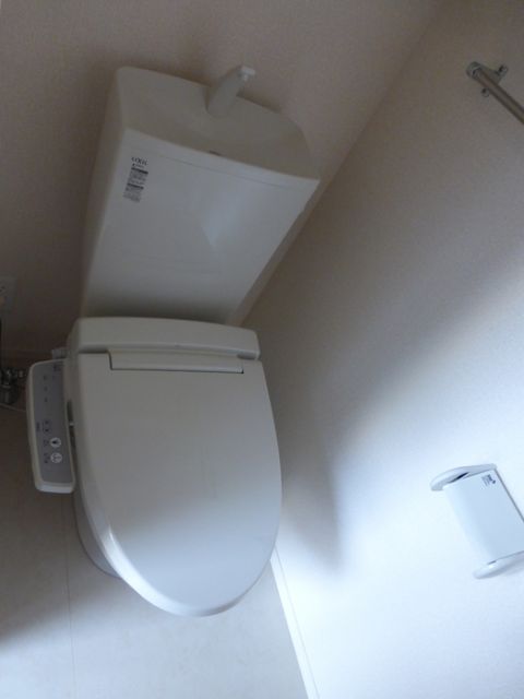 ビスクレッドのトイレ写真