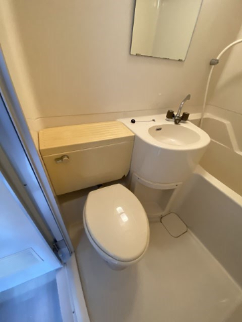 キューブ南武庫之荘3のトイレ写真