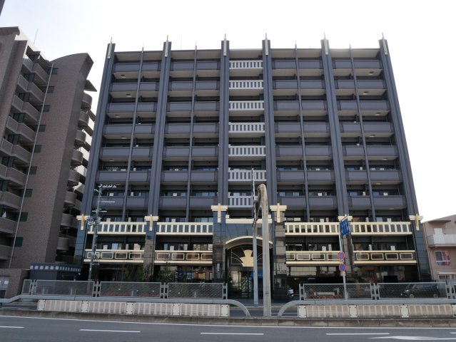 フェルム TENNOJI EASTの外観写真