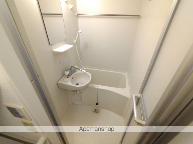 レオパレスボーテの風呂写真