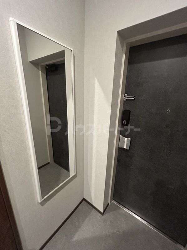 ルネフラッツ新小岩の玄関写真