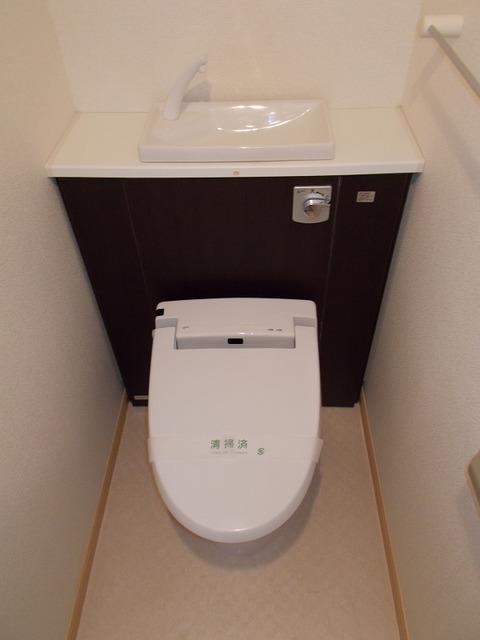 イル ソーレ パラッツオのトイレ写真