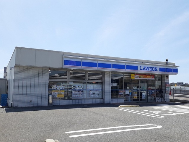 コンビニ　ローソン（コンビニ）まで750m