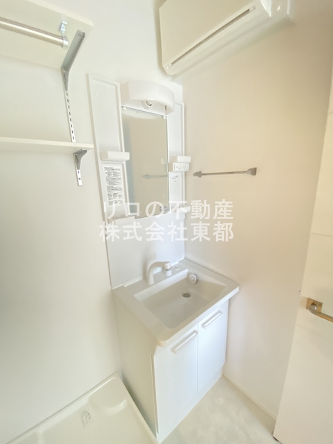 洗面設備　独立洗面台なら落ち着いて身支度ができます☆