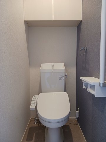 トイレ　ゆったりとした空間のトイレです