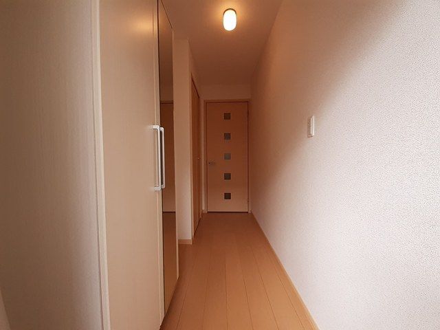 玄関　ゆったりとした玄関です