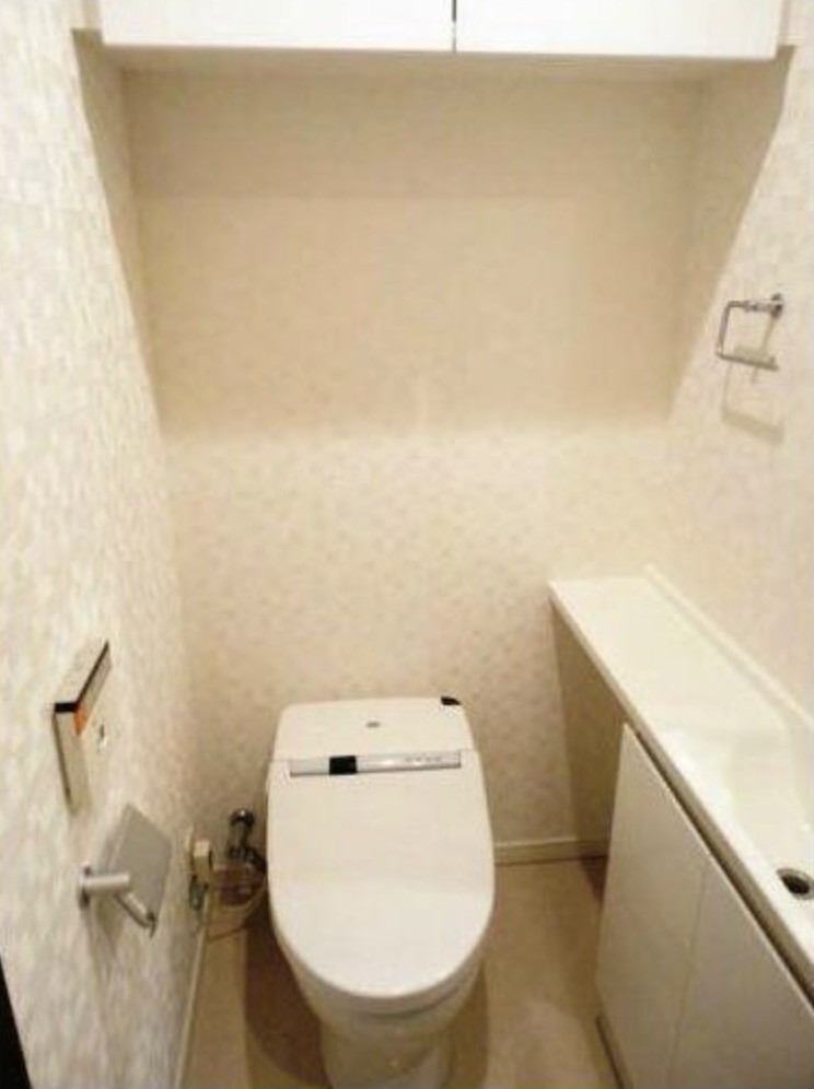 アトラスタワー西新宿のトイレ写真