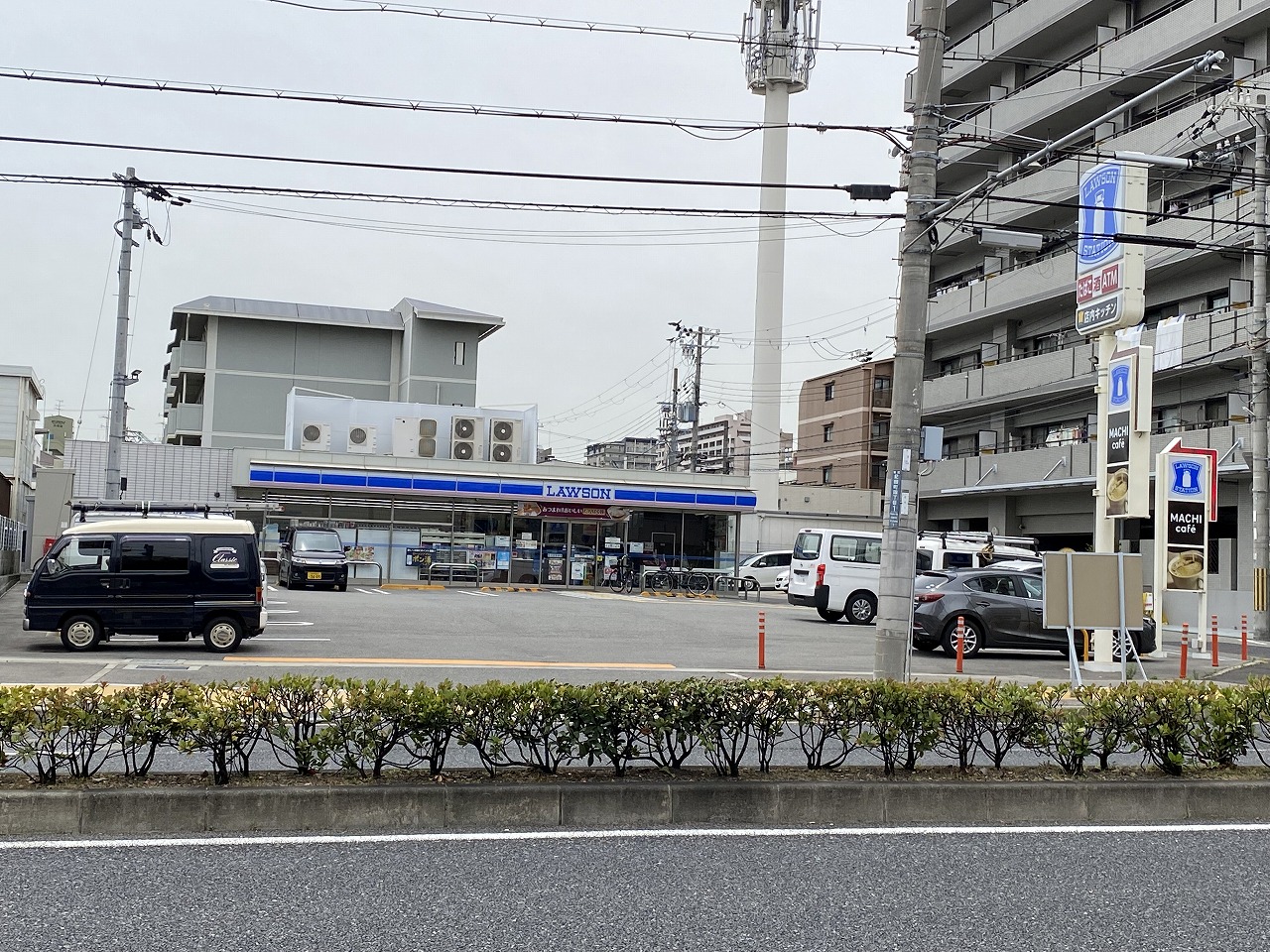 コンビニ　ローソン神戸記田町四丁目店（コンビニ）まで545m