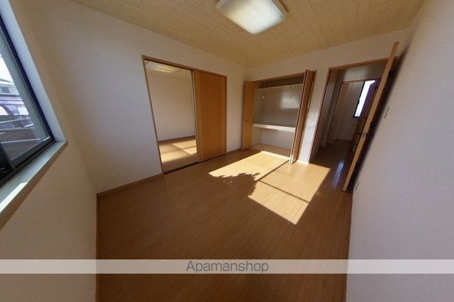 リーフガーデンAの内装写真