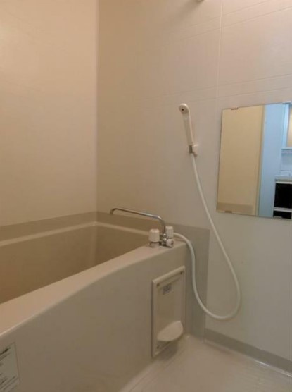 バス・シャワールーム　※別部屋参考写真