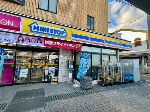 コンビニ　ミニストップ 中山寺駅前店（コンビニ）まで329m