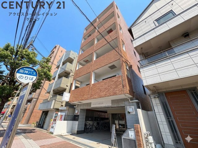 建物外観　オートロック付きで安心です！