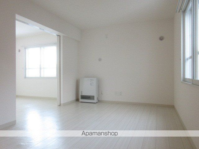 La Neige円山の居間写真
