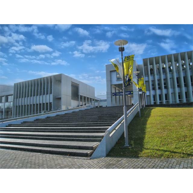 大学・短大　慶應義塾大学湘南藤沢キャンパス（大学・短大）まで4311m