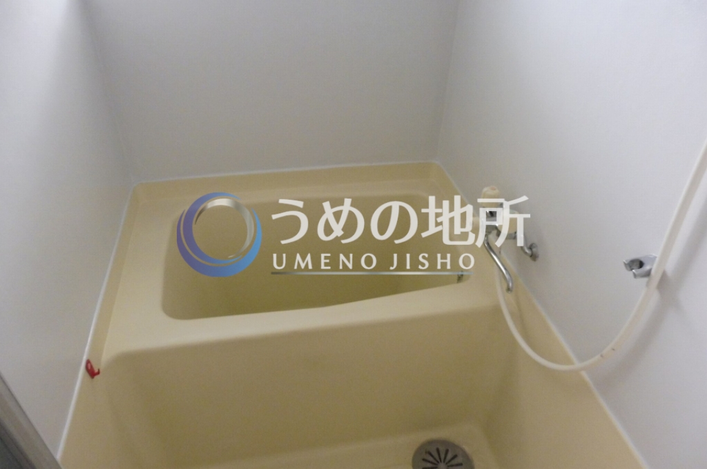 西鉄天神大牟田線 津福駅 徒歩14分 2階建 築36年の風呂写真