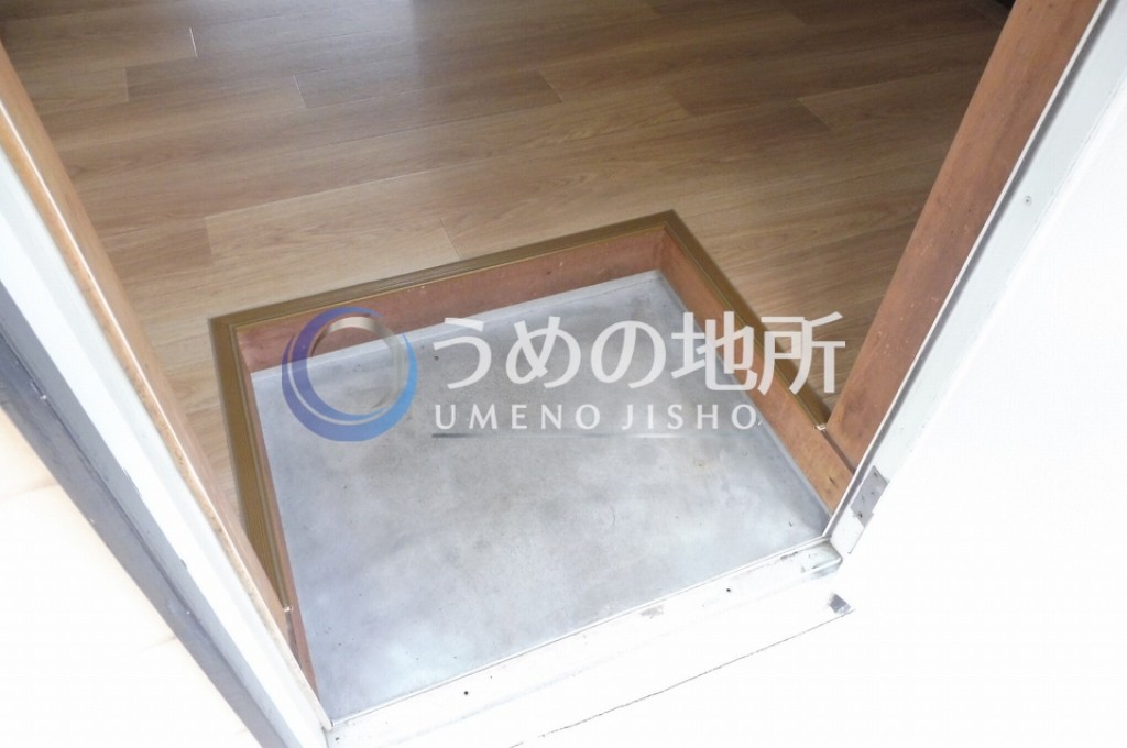 西鉄天神大牟田線 津福駅 徒歩14分 2階建 築36年の玄関写真