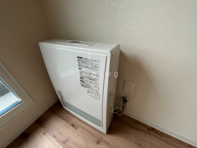 その他設備　ガス暖房