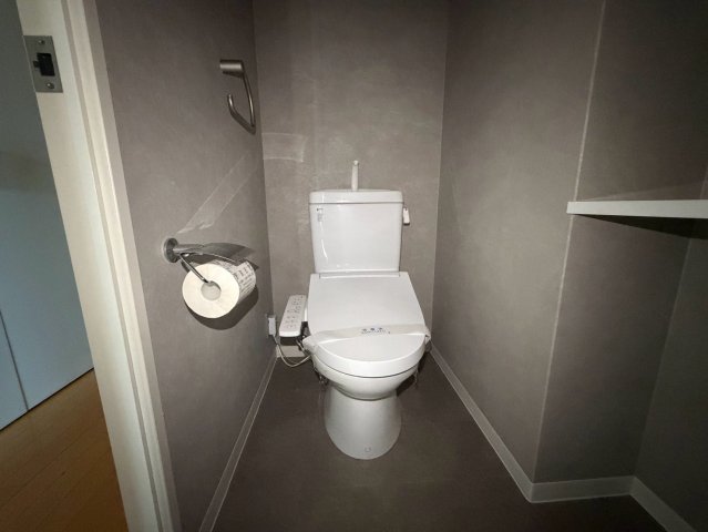 KDXレジデンス本町橋のトイレ写真
