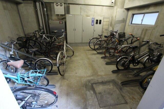 駐車場　駐輪場です
