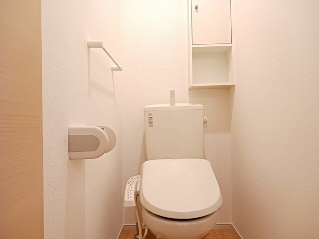 トイレ　シンプルで使いやすいトイレです