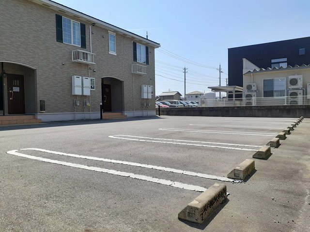 駐車場　駐車場があります