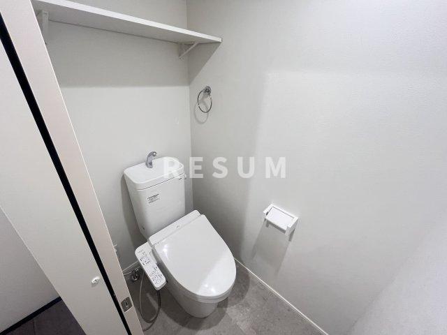 ＪＲ総武本線 東千葉駅 徒歩9分 3階建 築3年のトイレ写真