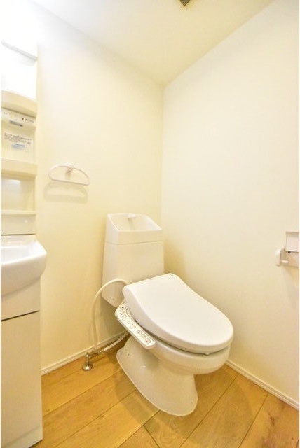 トイレ　マリエッタ町屋　荒川区東尾久3