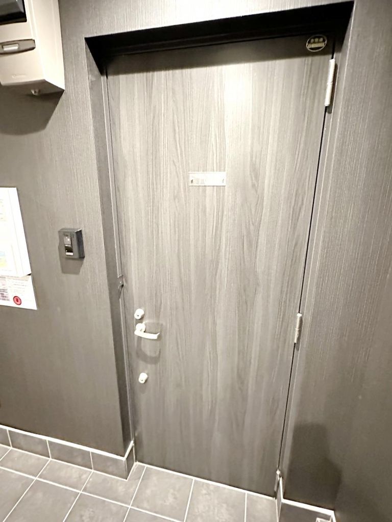 玄関　玄関