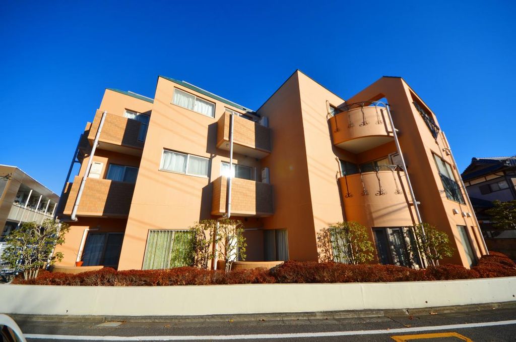 プレジール南大沢