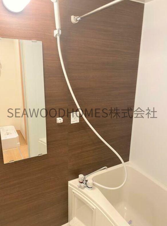 バス・シャワールーム　※他部屋の参考写真