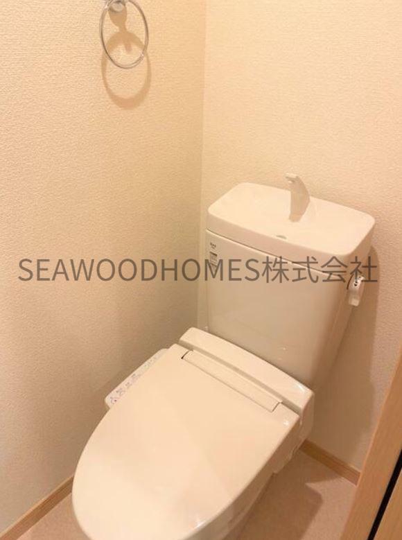 トイレ　※他部屋の参考写真