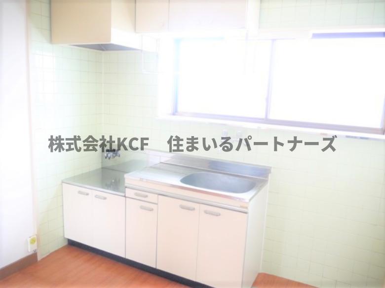 キッチン　コンパクトなキッチンで掃除もラクラク