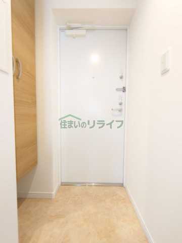 エルファーロ笹塚Iの玄関写真