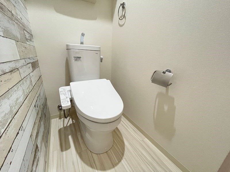 フジパレス阪急園田EAST5番館のトイレ写真