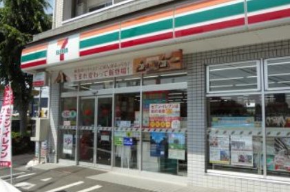 コンビニ　セブンイレブン 帝京大前店（コンビニ）まで115m