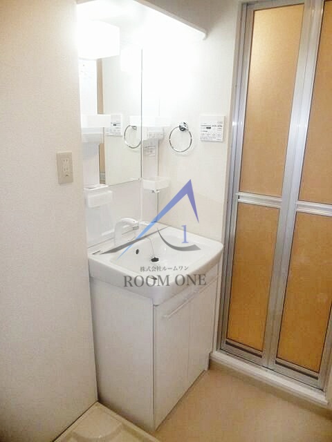 洗面設備　洗面台です。