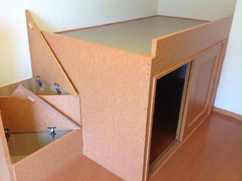 その他部屋・スペース　収納付きベッド