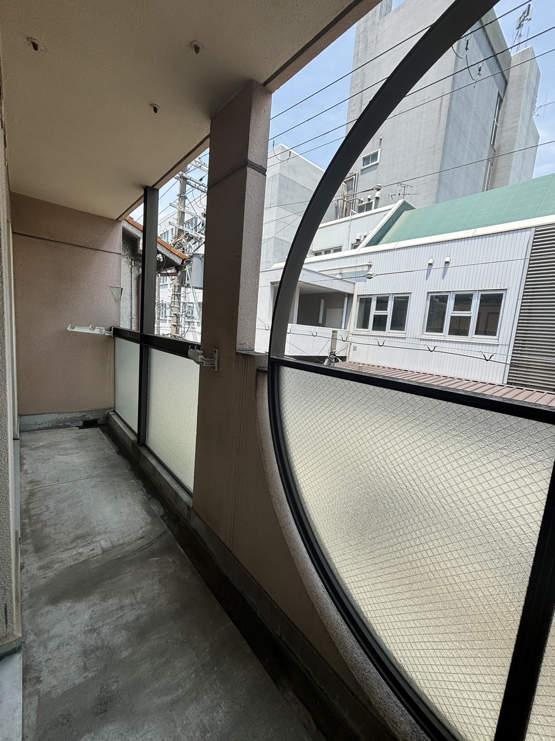 地下鉄谷町線 駒川中野駅 徒歩8分 4階建 築35年の内装写真